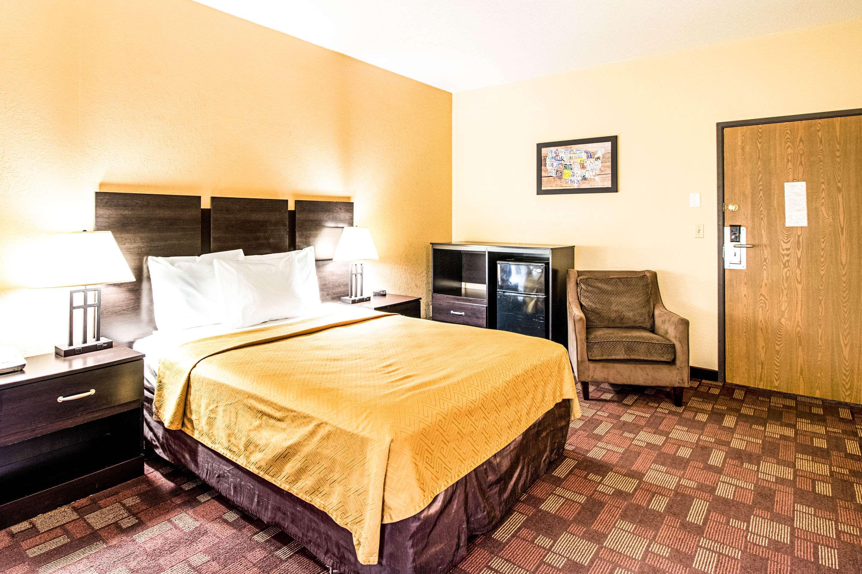 Econo Lodge Watertown Exteriér fotografie