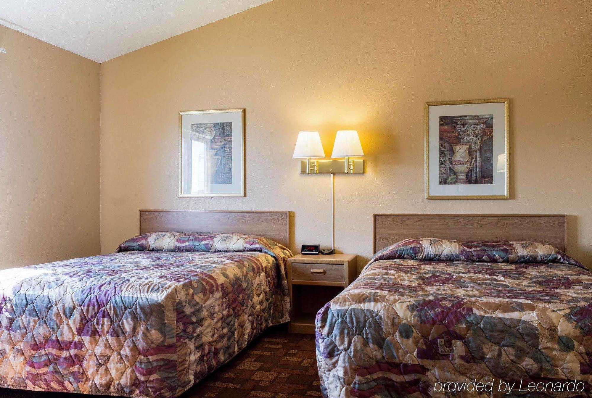 Econo Lodge Watertown Exteriér fotografie